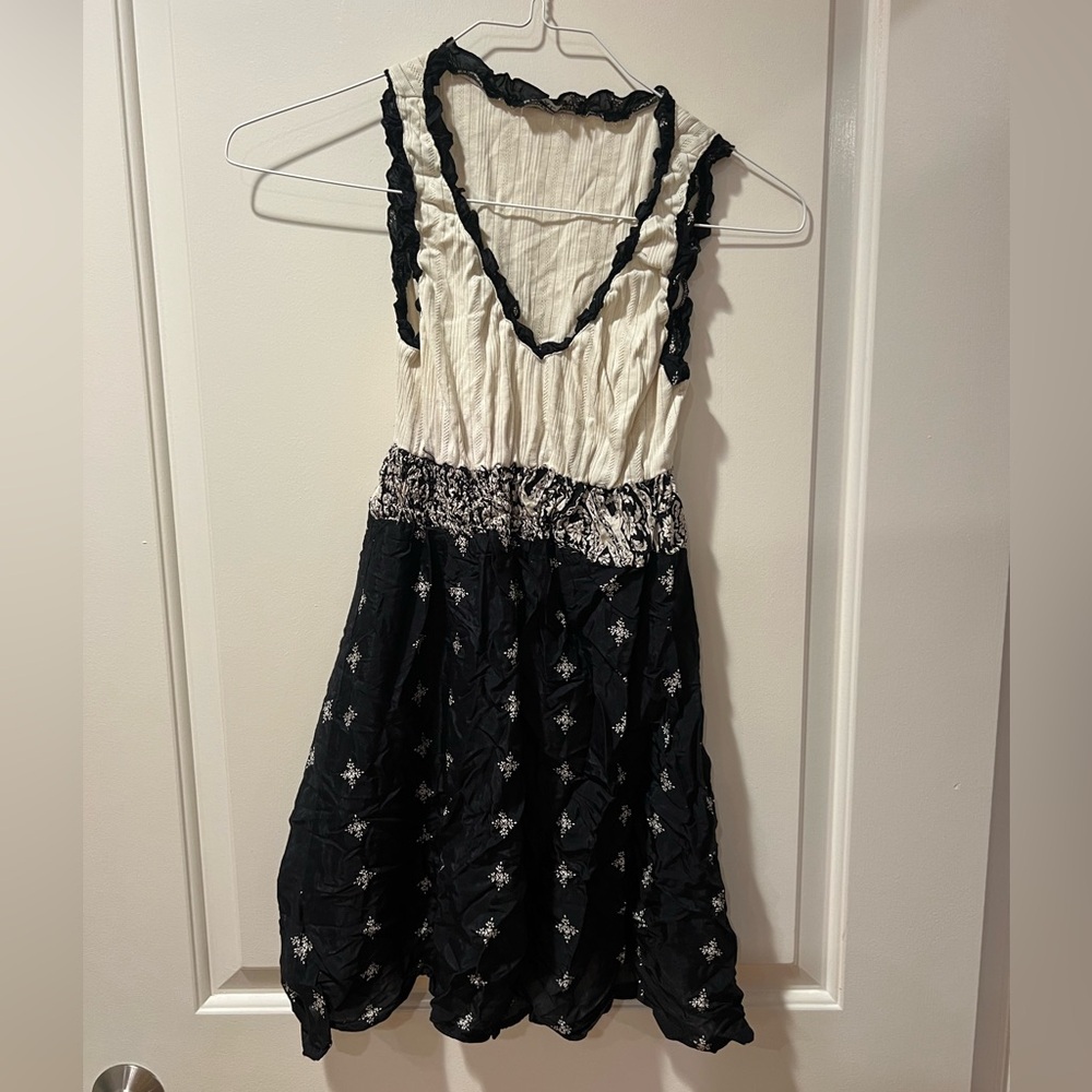 Royal love SM Black and White Sleeveless Dress